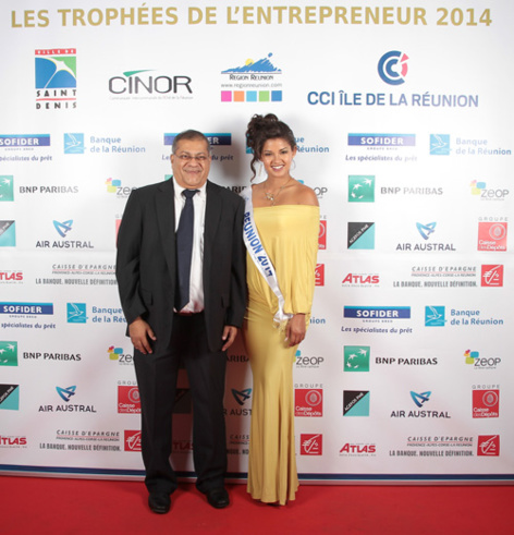 Arzou Mahamadaly, directeur de la Sogecore et Miss Réunion Arzou Mahamadaly, directeur de la Sogecore et Miss Réunion
