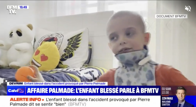 Le petit garçon blessé dans l'accident provoqué par Pierre Palmade témoigne Le petit garçon blessé dans l'accident provoqué par Pierre Palmade témoigne