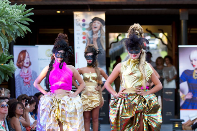 Show coiffure au Palm Show coiffure au Palm