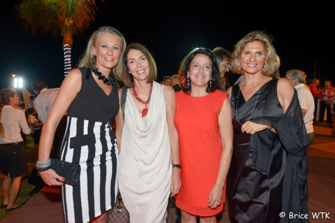 Catherine Ronin de 7 Magazine, Véronique Cegretin, Elisabeth Guillot et Laurence Haggai Catherine Ronin de 7 Magazine, Véronique Cegretin, Elisabeth Guillot et Laurence Haggai