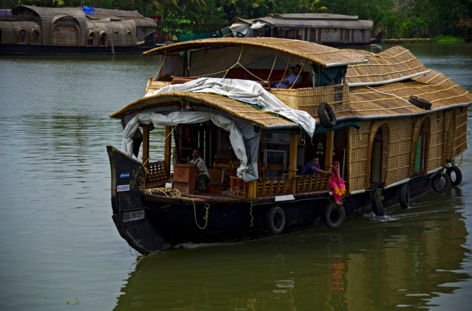 Zone Australe sur Antenne Réunion <br>Inde du Sud: <br>Croisière sur les Backwaters Zone Australe sur Antenne Réunion <br>Inde du Sud: <br>Croisière sur les Backwaters