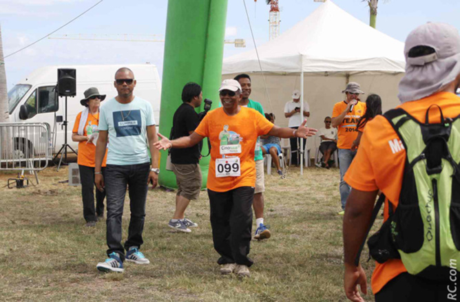 L'arrivée de monsieur le Maire sur le site de la Trinité L'arrivée de monsieur le Maire sur le site de la Trinité