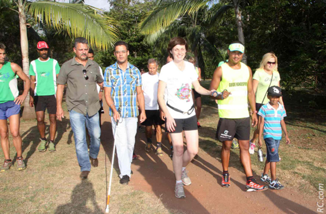 Et c'est parti pour une petite escapade de près de 5 km! Et c'est parti pour une petite escapade de près de 5 km!