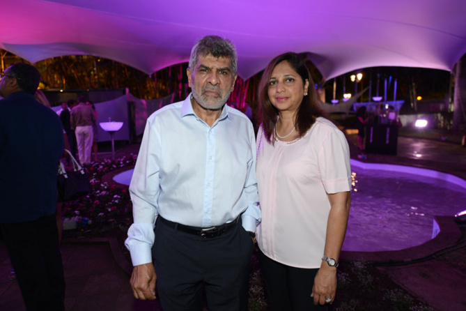 Adam Ravate, directeur général des Etablissements Ravate et son épouse Yasmine Adam Ravate, directeur général des Etablissements Ravate et son épouse Yasmine