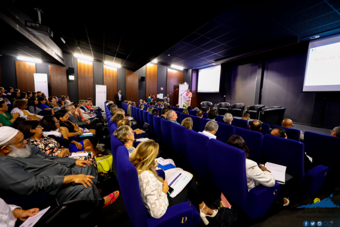 Assises de La Réunion contre les violences intrafamiliales Assises de La Réunion contre les violences intrafamiliales