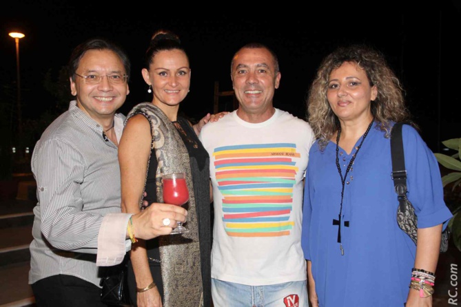 Alain et Marlène N'Guyen-Legros, Dominique Barret, artiste, et Geneviève Prugnières Alain et Marlène N'Guyen-Legros, Dominique Barret, artiste, et Geneviève Prugnières