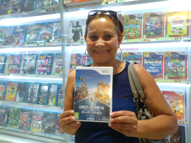 Charlotte Jean-Baptiste a gagné L'AGE DE GLACE 4 sur Nintendo Wii Charlotte Jean-Baptiste a gagné L'AGE DE GLACE 4 sur Nintendo Wii