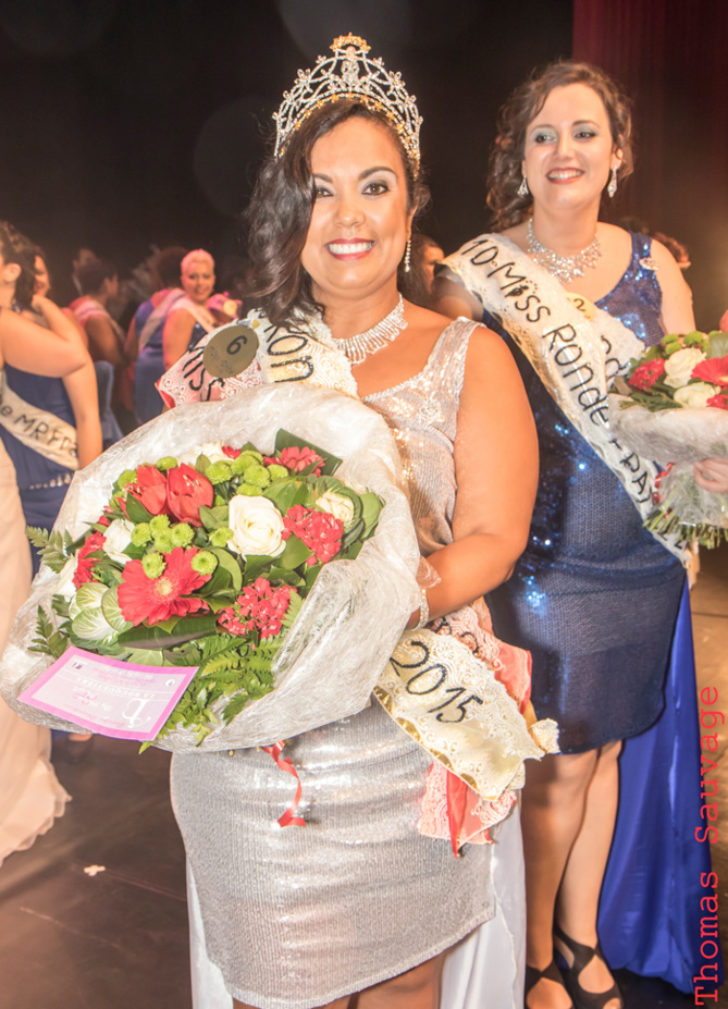 La Réunionnaise Emmanuelle Clarisse élue Miss Ronde France! La Réunionnaise Emmanuelle Clarisse élue Miss Ronde France!