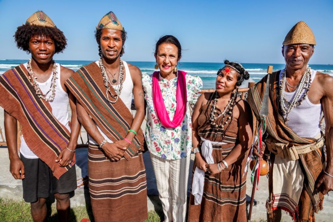 La Présidente de Région à Fort-Dauphin La Présidente de Région à Fort-Dauphin