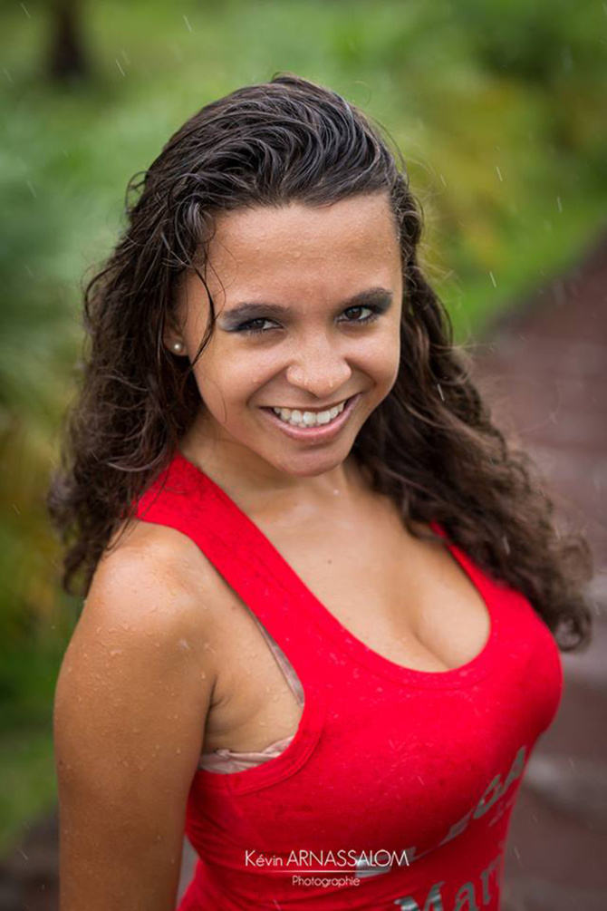 1-Marine Bondon, 17 ans, le Tampon 1-Marine Bondon, 17 ans, le Tampon