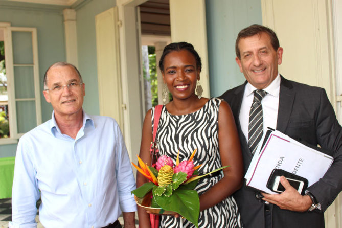 Serge Hoarau, Guess de Télé Kréol et Marc Paoli, chef de cabinet de Nassimah Dindar Serge Hoarau, Guess de Télé Kréol et Marc Paoli, chef de cabinet de Nassimah Dindar