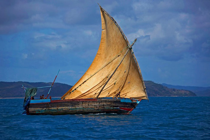 Zone Australe sur Antenne Réunion <br>Nosy Bé: Régate Zone Australe sur Antenne Réunion <br>Nosy Bé: Régate