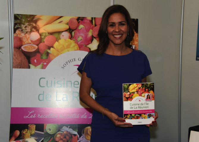 Sophie Gastrin s’est mise à la cuisine avec un livre de recettes glanées ça et là auprès de vingt-cinq cuisiniers locaux