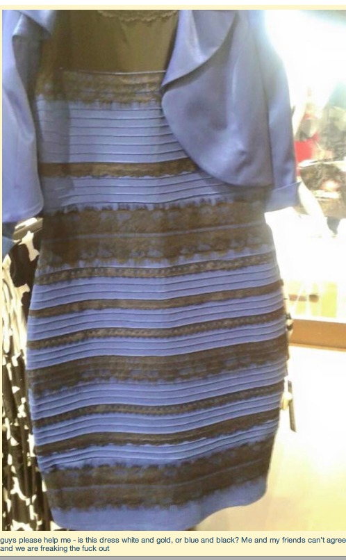 Mais de quelle couleur est cette foutue robe?