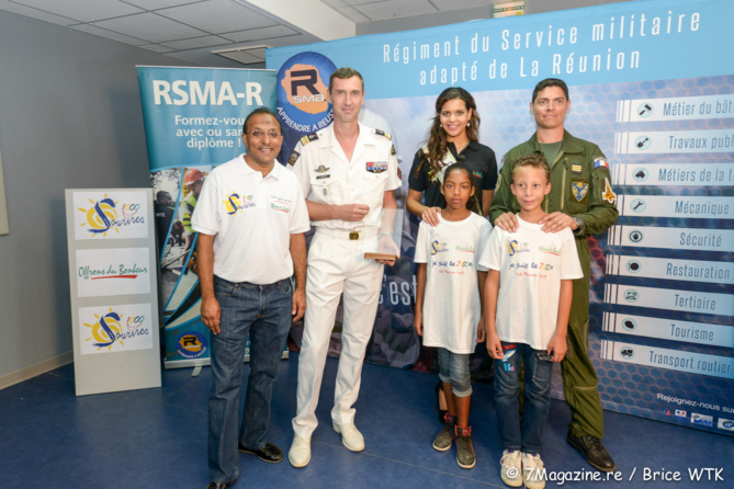 1000 Sourires au RSMA-R</br>7 000èmes enfants parrainés avec Vanille M'Doihoma et Sébastien Nativel 1000 Sourires au RSMA-R</br>7 000èmes enfants parrainés avec Vanille M'Doihoma et Sébastien Nativel