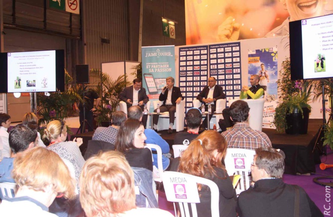 Marathon de Paris<br> La Réunion en l'air! Marathon de Paris<br> La Réunion en l'air!