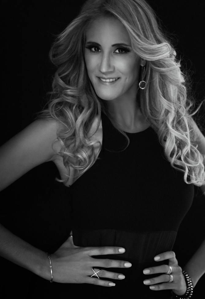 Belle, talentueuse, grande (1,83m), déterminée, c'est Vanessa!