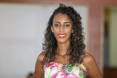 N°12: Laurie Rouget - 17 ans, 1,74m N°12: Laurie Rouget - 17 ans, 1,74m