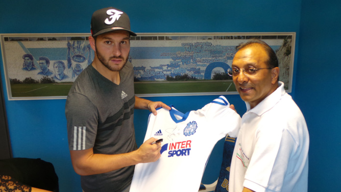 André-Pierre Gignac, l'un des parrains de cette 167ème opération, avec Ibrahim Ingar