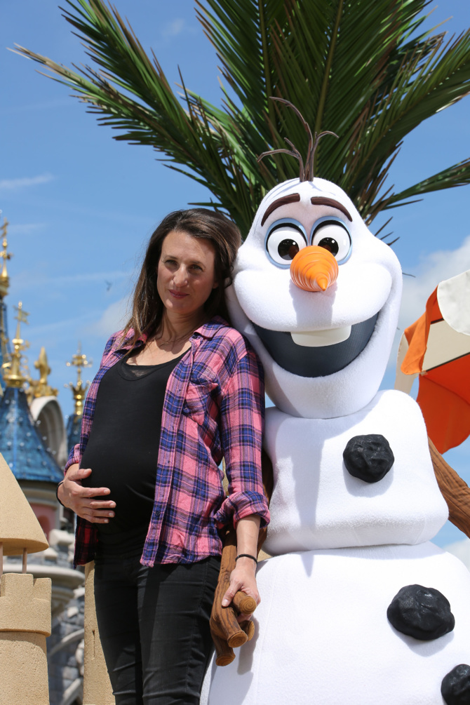 Fête givrée à Disneyland Paris<br>Les célébrités étaient là! Fête givrée à Disneyland Paris<br>Les célébrités étaient là!