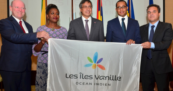 Alain St. Ange, Fatimatie Razafinatoandro, Xavier-Luc Duval, Ulrich Andriantiana, et Didier Robert