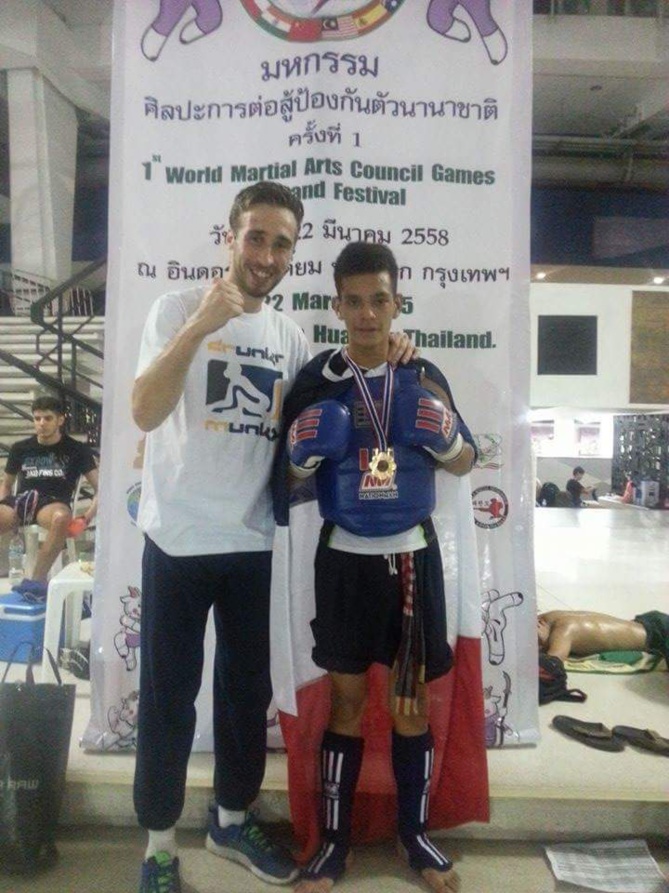 Dan Emma, avec le champion du monde WMO, Fabien Baldachino Dan Emma, avec le champion du monde WMO, Fabien Baldachino