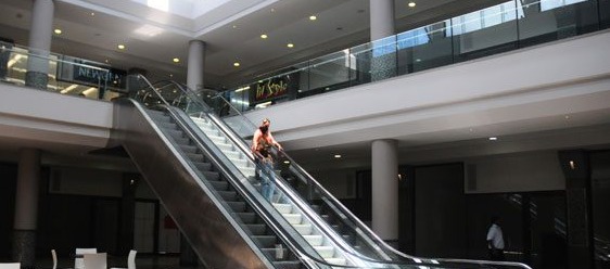 Le Flacq Shopping Mall vide de monde! (photo L'Express)
