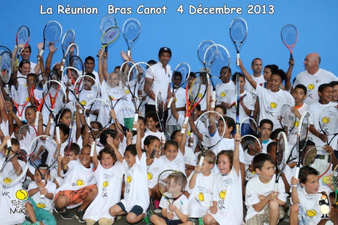 E,n 2013, Yannick Noah était là pour le lancement de FETE LE MUR dans l'île