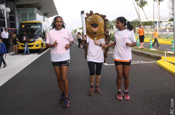 Les premiers pas de Bayoun pour un tour de l'île des 24 communes Les premiers pas de Bayoun pour un tour de l'île des 24 communes