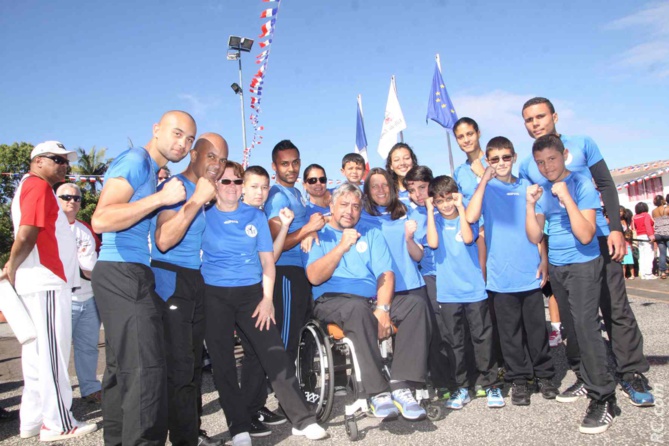 Quand les boxeurs montrent les poings…