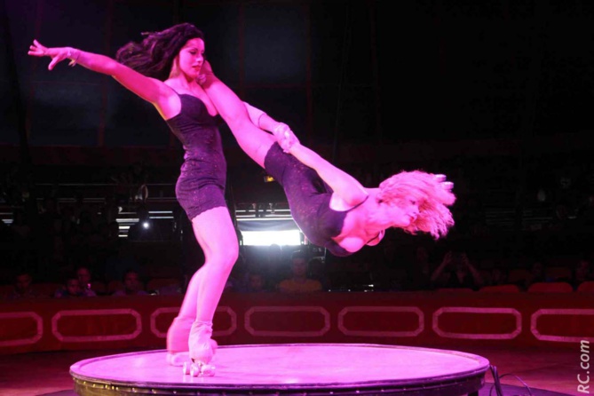 Le Cirque Raluy: magique! Le Cirque Raluy: magique!