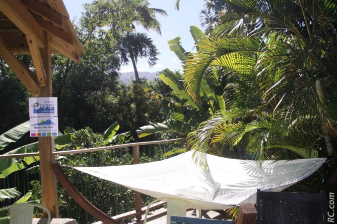 «Cabanes insolites» à la Rivière Saint-Louis «Cabanes insolites» à la Rivière Saint-Louis