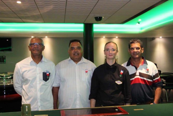 Casino de Saint-Denis<br>14 médaillés du travail Casino de Saint-Denis<br>14 médaillés du travail