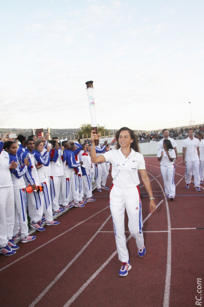 Eu tour de Chantal Dallenbach de porter la flamme des JIOI