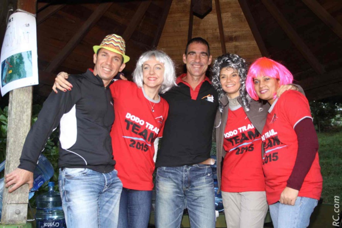 Au lieu-dit le kiosque, l'ambiance est de mise dans les rangs des organisateurs Au lieu-dit le kiosque, l'ambiance est de mise dans les rangs des organisateurs