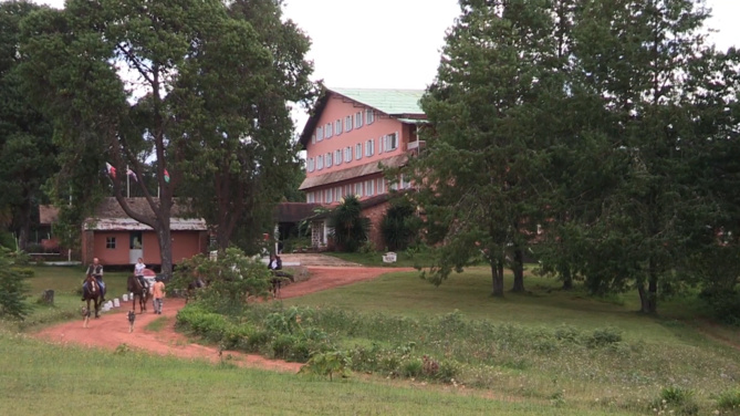 Festival Kréol à Madagascar<br>Jacqueline Farreyrol et Pat'Jaune à Mantasoa Festival Kréol à Madagascar<br>Jacqueline Farreyrol et Pat'Jaune à Mantasoa