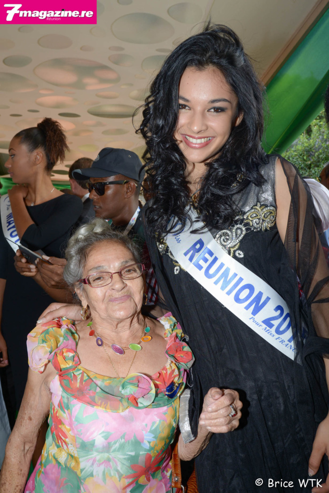 Fête de l'Eid à la Villa du Département <br>Miss Réunion invitée par la présidente Nassimah Dindar Fête de l'Eid à la Villa du Département <br>Miss Réunion invitée par la présidente Nassimah Dindar