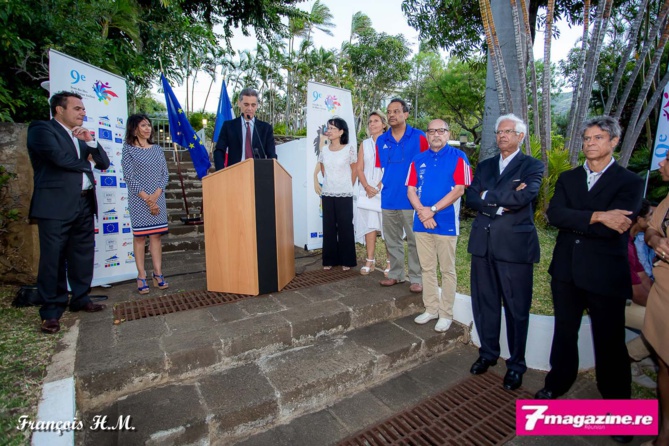 Le Préfet Dominique Sorain a réçu les sportifs dans les jardins de la Préfecture Le Préfet Dominique Sorain a réçu les sportifs dans les jardins de la Préfecture