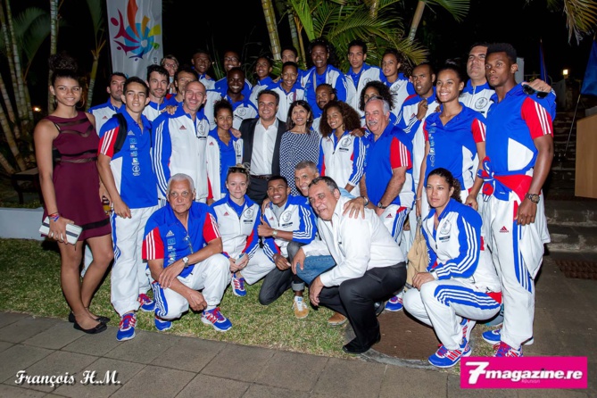 Jeux des Iles<br>Les athlètes réunionnais à la Préfecture</br> Jeux des Iles<br>Les athlètes réunionnais à la Préfecture</br>