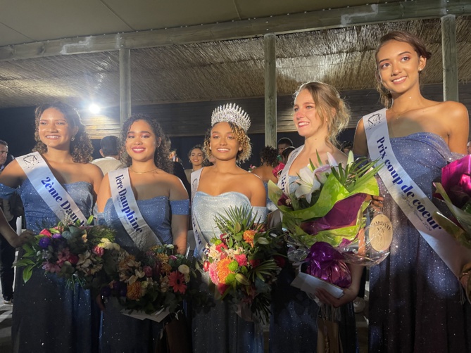 Miss Ouest Réunion 2024: Cleane Hypolite remporte la couronne Miss Ouest Réunion 2024: Cleane Hypolite remporte la couronne