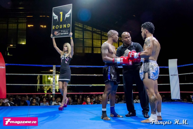 K1 et Muay Thaï au Stade de l'Est<br>Un "choc" réussi!</br> K1 et Muay Thaï au Stade de l'Est<br>Un "choc" réussi!</br>