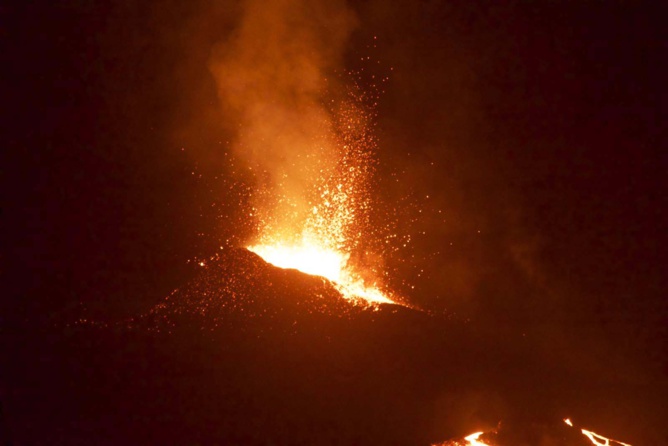 Le volcan hier soir...