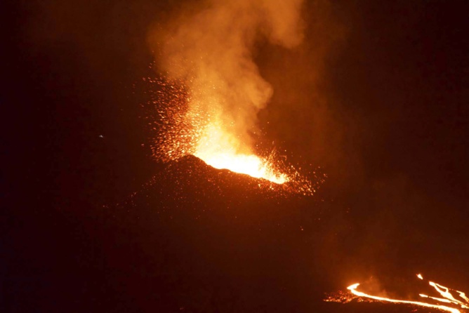 Le volcan hier soir... Le volcan hier soir...