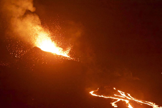 Le volcan hier soir...