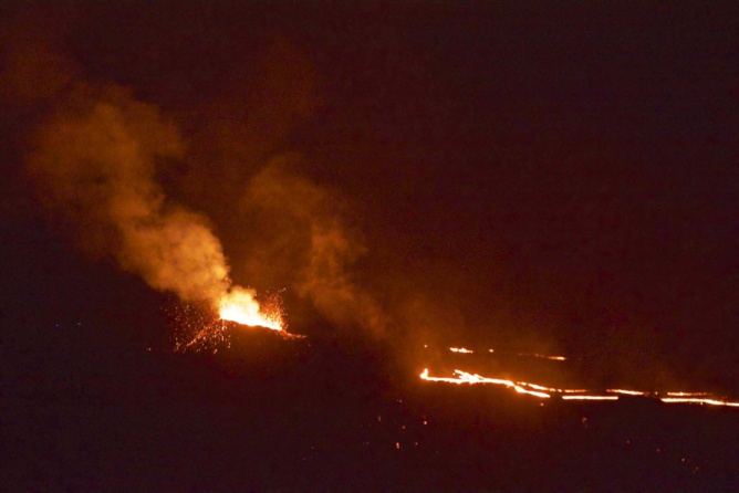 Le volcan hier soir... Le volcan hier soir...