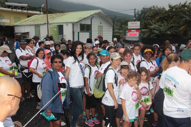 Pandathlon à Saint-Philippe<br>2 000 marcheurs pour La Réunion et pour la planète!<br /> Pandathlon à Saint-Philippe<br>2 000 marcheurs pour La Réunion et pour la planète!<br />