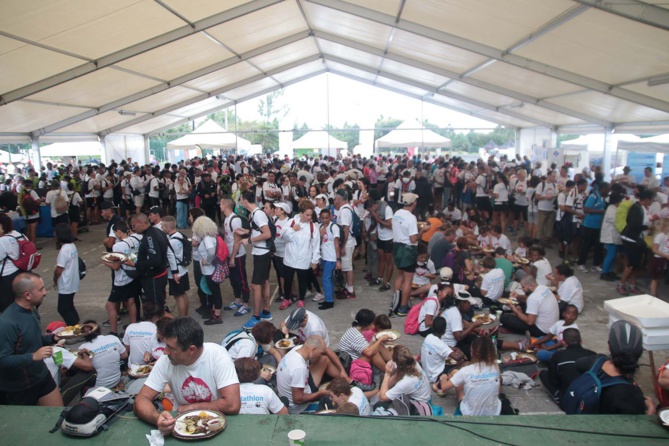 Pandathlon à Saint-Philippe<br>2 000 marcheurs pour La Réunion et pour la planète!<br />