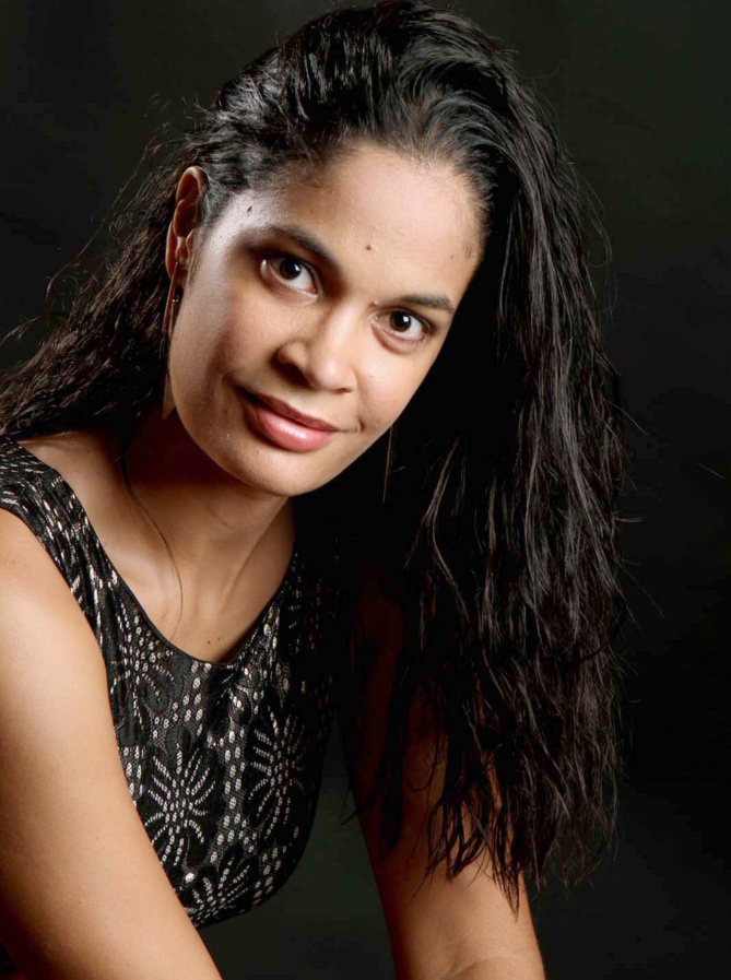 Valène Lallemand<br>Grande, motivée et fan de chiens! Valène Lallemand<br>Grande, motivée et fan de chiens!