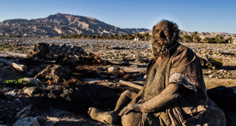 A 80 ans, il fait de longues promenades A 80 ans, il fait de longues promenades
