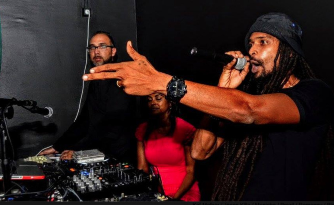 Coups de feu contre Kaf Malbar...